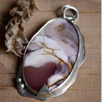 Bhora, fantastic dawn pendant in sterling silver and mookaite