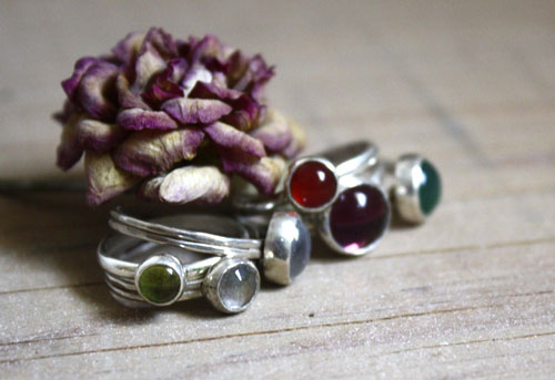 Constance, birthstone ring in silver and stone