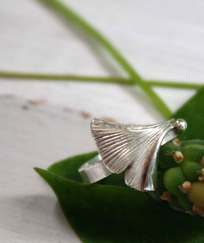 Icho, ginkgo biloba leaf ring in sterling silver