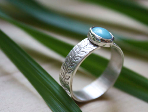 Ipomoea, ivy etched ring in sterling silver and turquoise