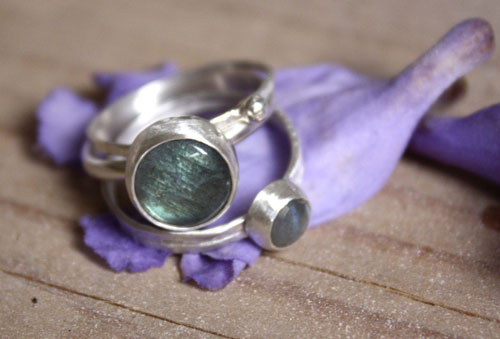 Lunar eclipse, stackable rings in sterling silver and labradorite