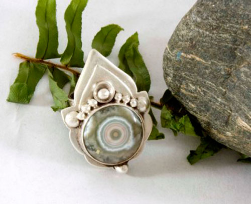 Mahila, indian ring in sterling silver and ocean jasper