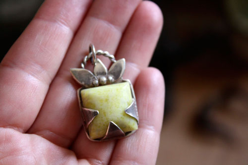 Manjano, imaginary square fruit pendant in sterling silver and lemon jade