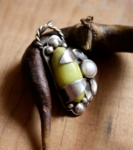 Shinju, Mother of pearl, lemon green aventurine sterling silver pendant