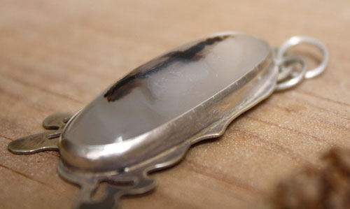 Shiroi Ha, white oak leaf tree pendant in sterling silver and dendritic agate