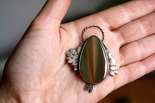 Sompaïna, rainbow of the mother earth pendant in silver and imperial jasper