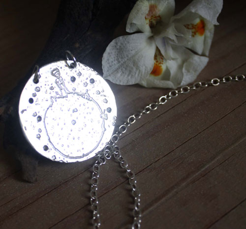 The little prince, the planet created by Saint-Exupéry necklace in sterling silver