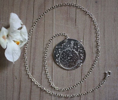 The little prince, the planet created by Saint-Exupéry necklace in sterling silver