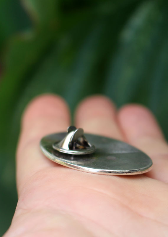 A song of hope, bird brooch in sterling silver