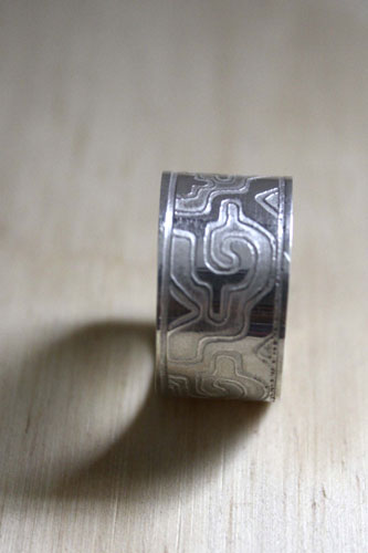 Ga Yixe, mexican mixtec meander ring in sterling silver