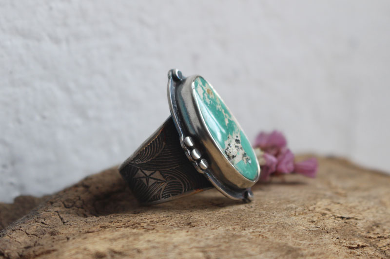 Go with the flow, origami boat ring in sterling silver and Nevada turquoise