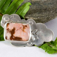 Jionni, sunset brooch in silver and pink ocean agate