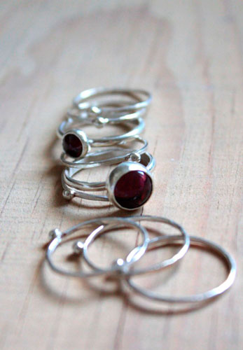 Poppy, red flower ring in silver and garnet