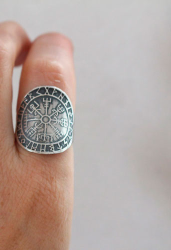 Vegvisir, viking ring in sterling silver