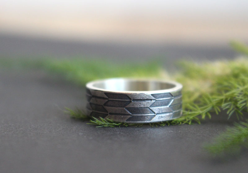 Yagasuri, Japanese arrow ring in silver