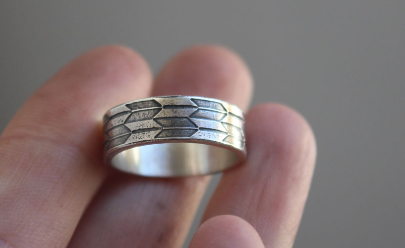 Yagasuri, Japanese arrow ring in silver