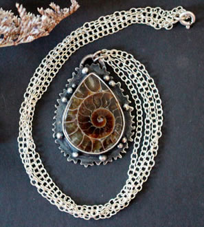 ammonite, history and healing properties